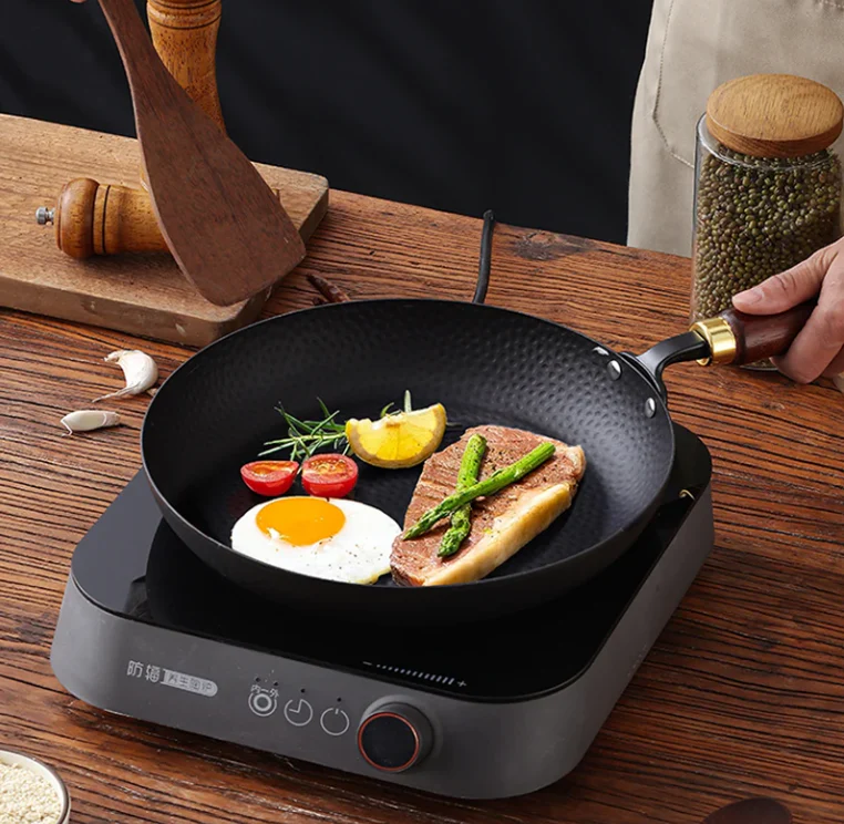 Cast Iron Fry Pan Cookware Wok Pan Non-stick Frying Pan 32cm - Image 2