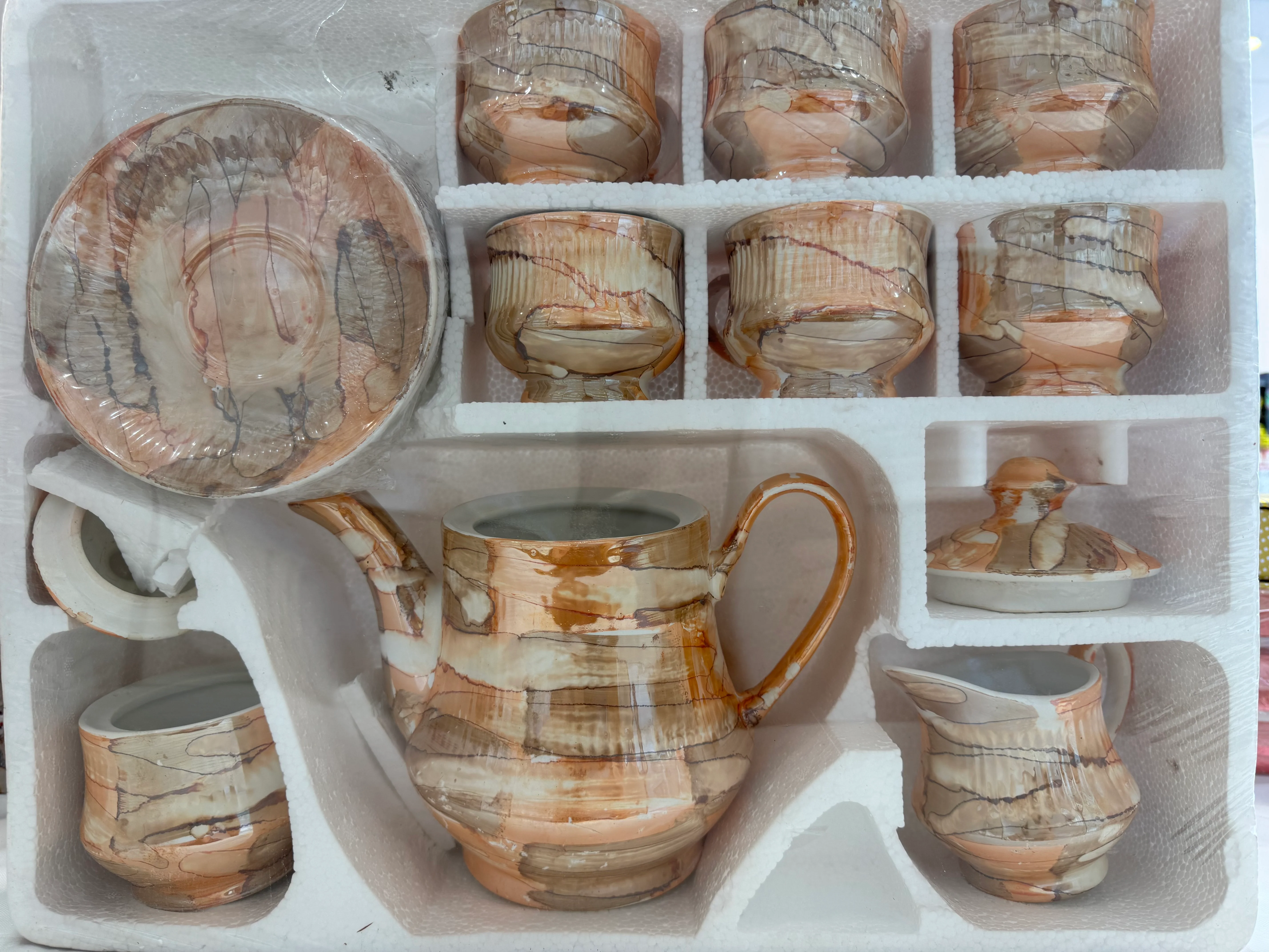Cup and kettle set of 15pc - Image 4