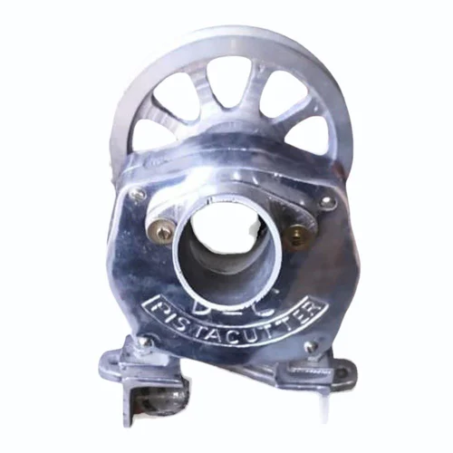 Pista/ dry fruit cutter - Image 2